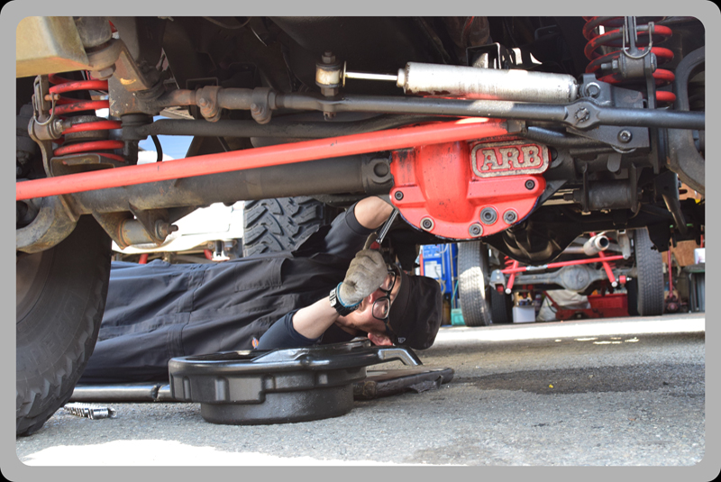 Thirty-Second Motors 車 内装クリーニング