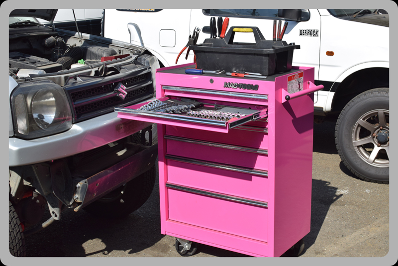 Thirty-Second Motors 車 内装クリーニング