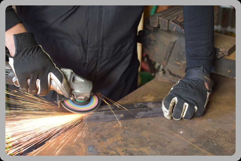 Thirty-Second Motors 車 カスタム