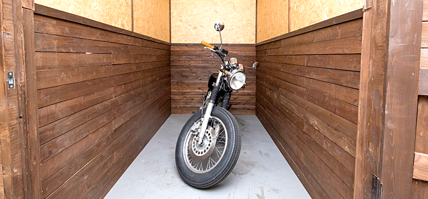 サーティーセカンドモータース　バイクレンタルガレージ