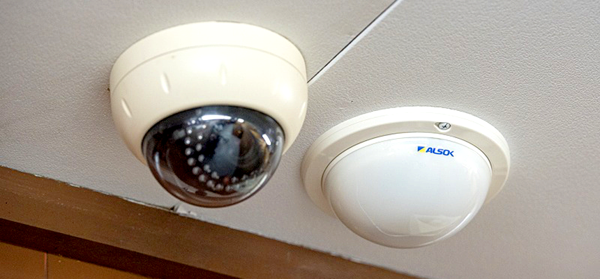 サーティーセカンドモータース　バイクレンタルガレージ